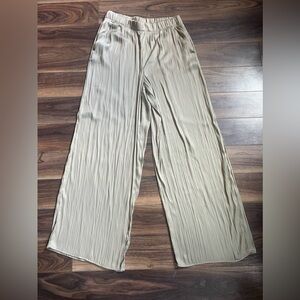 WIDE LEG SATIN PANTS LIGHT GREEN